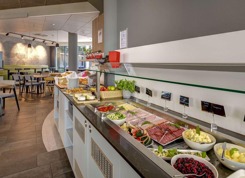 Buffet Photo