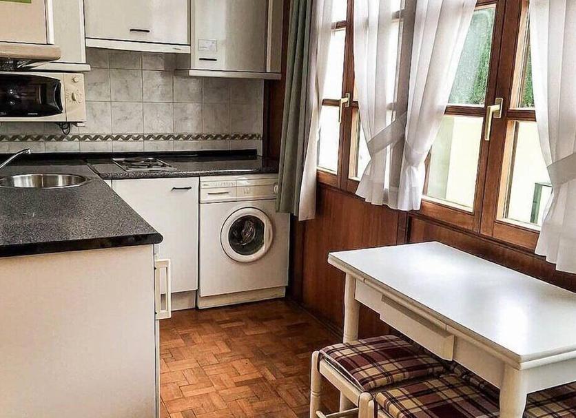 Kitchen Photo