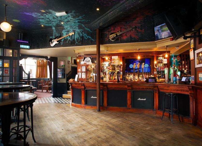 Bar Photo