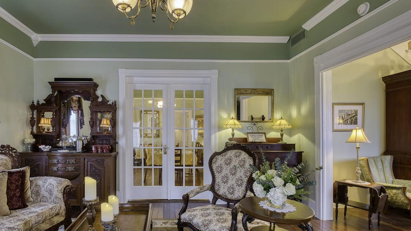 Victorian House Bed and Breakfast