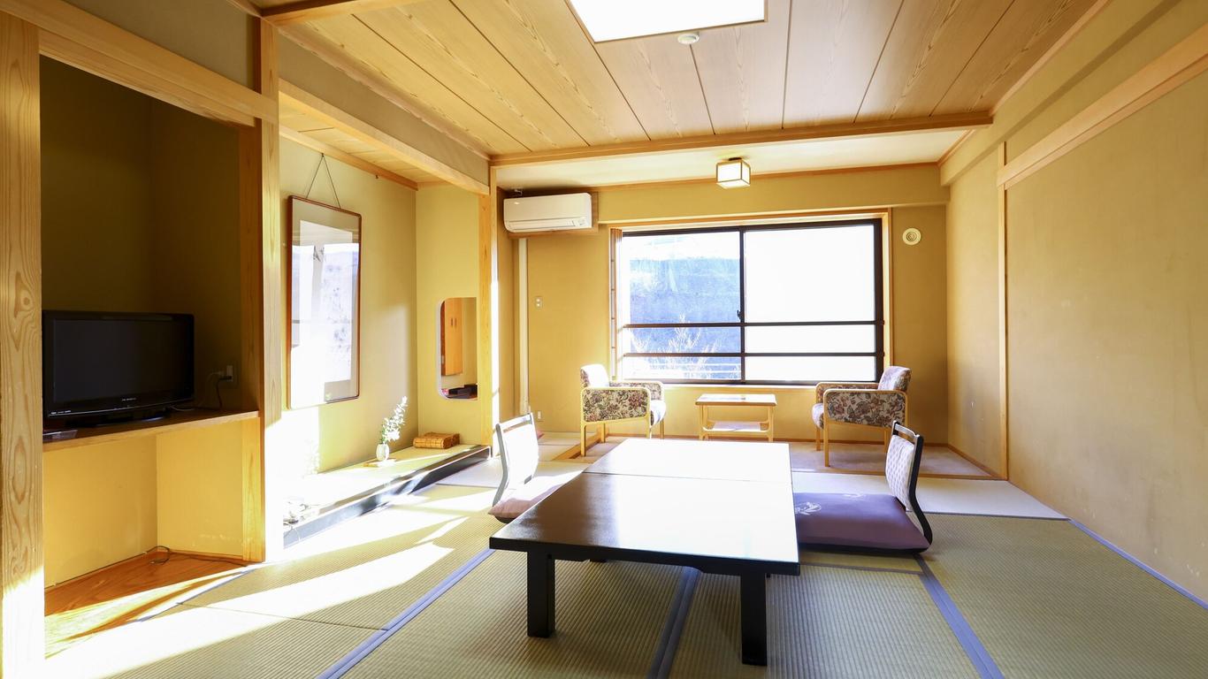 Shibu Hotel