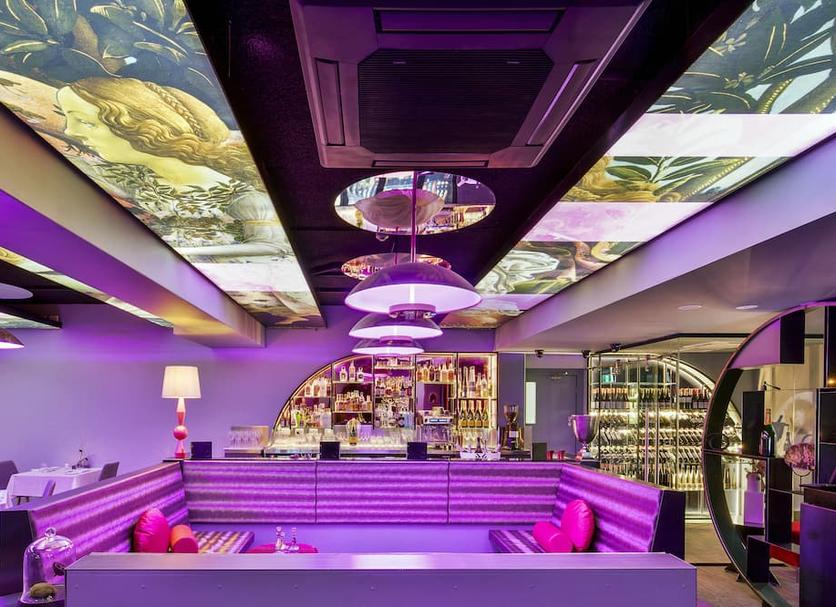 Bar Photo