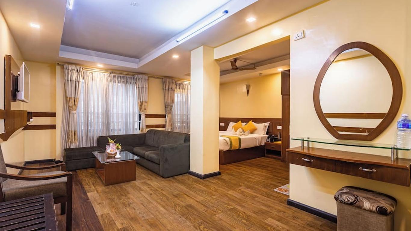 Yellow Pagoda Hotel
