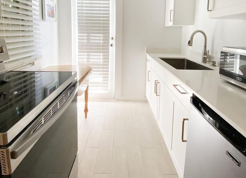 Kitchen Photo