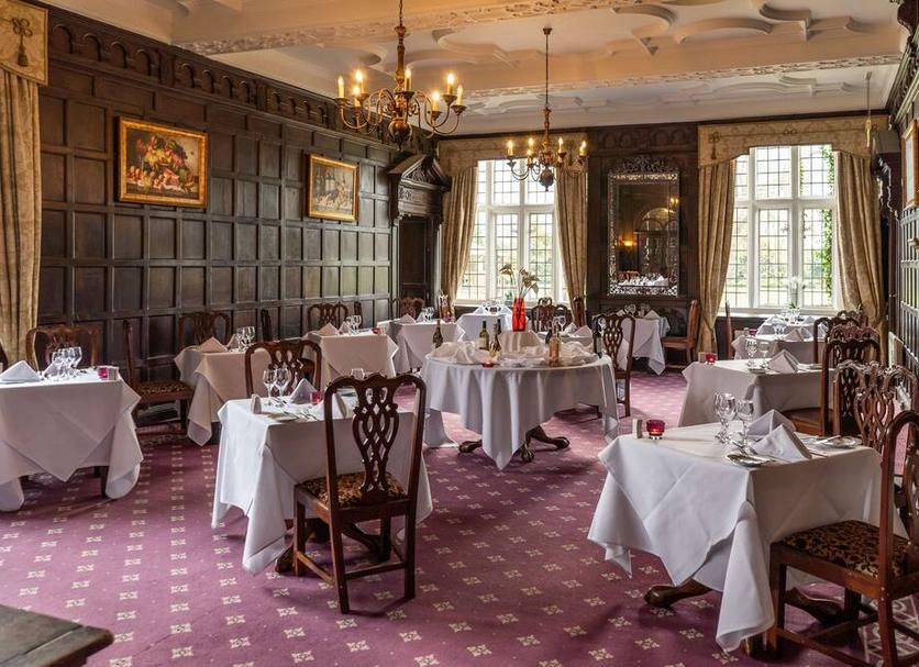 Banquet hall Photo