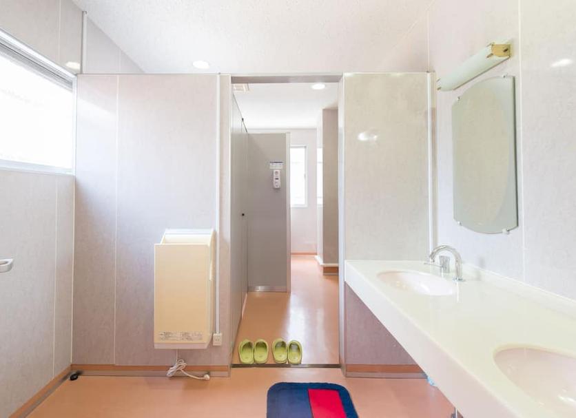Bathroom Photo