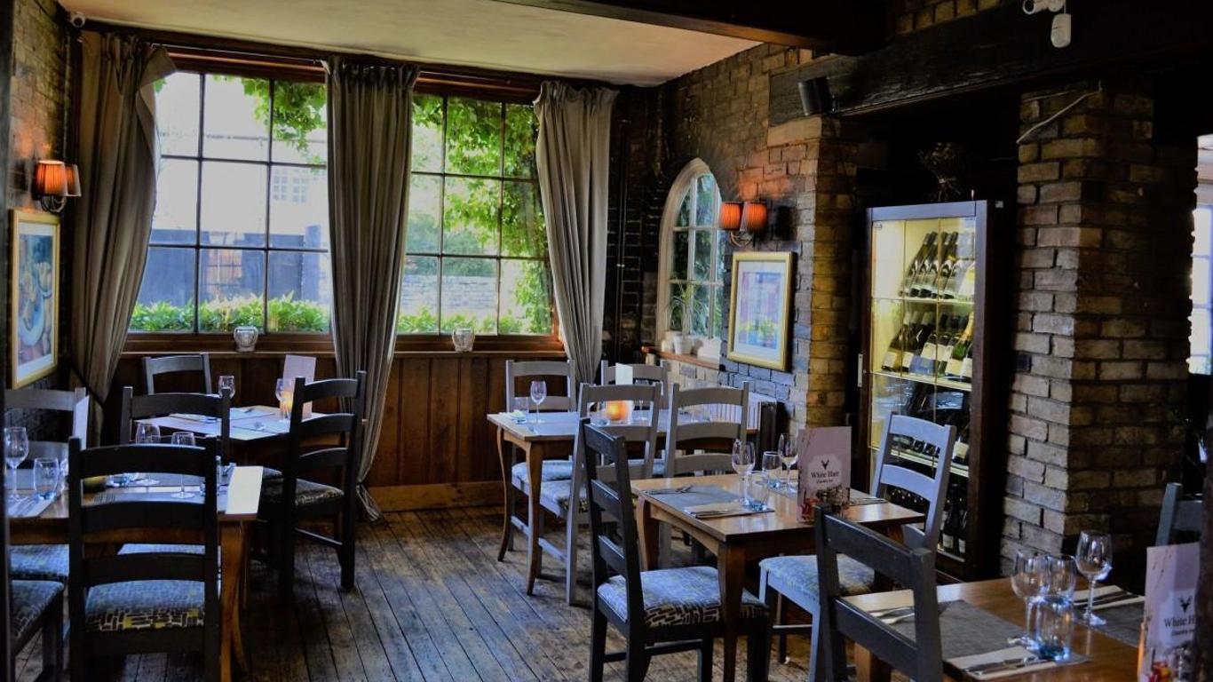The White Hart Country Inn