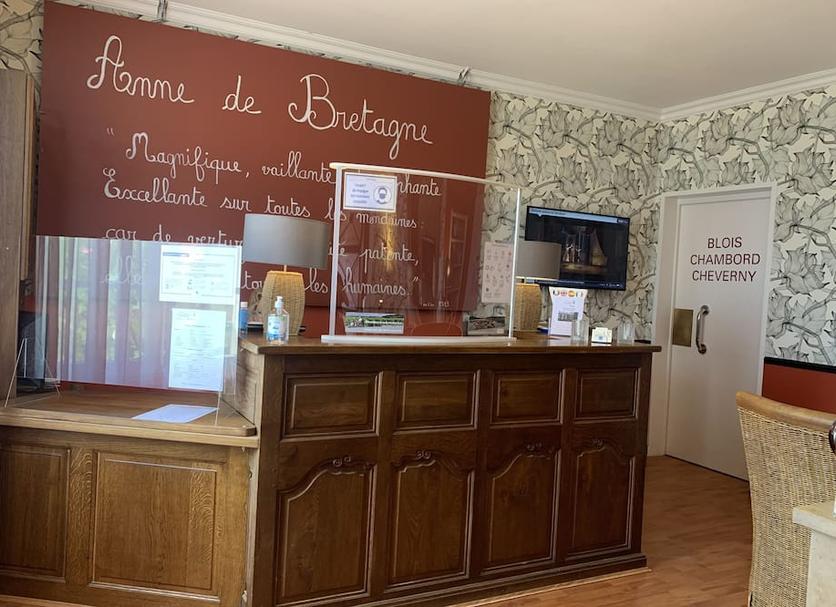 Front desk Photo