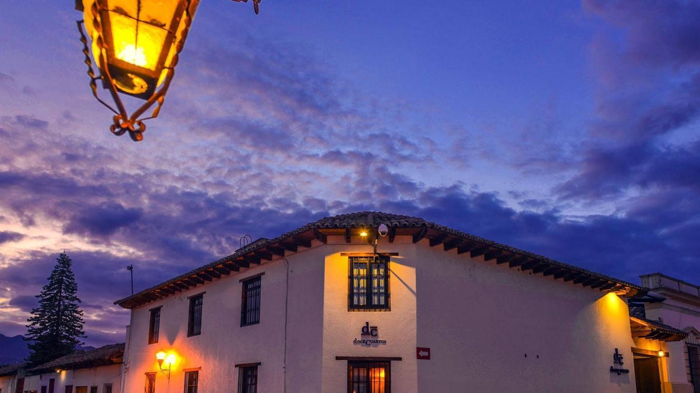 Docecuartos Hotel