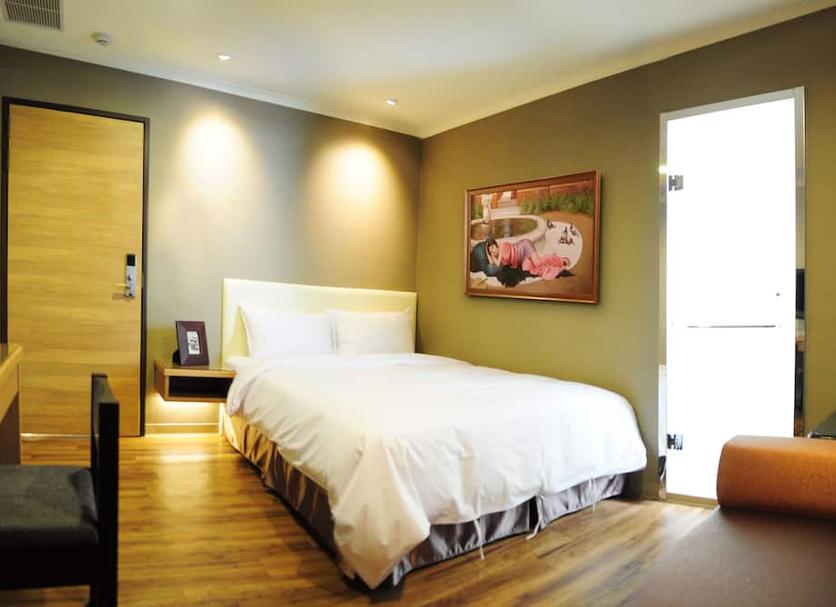 Bedroom Photo