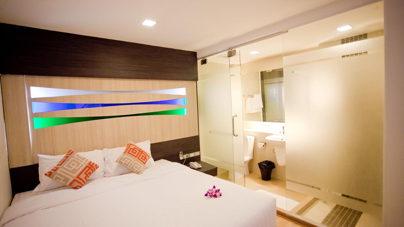 Studio Sukhumvit 11