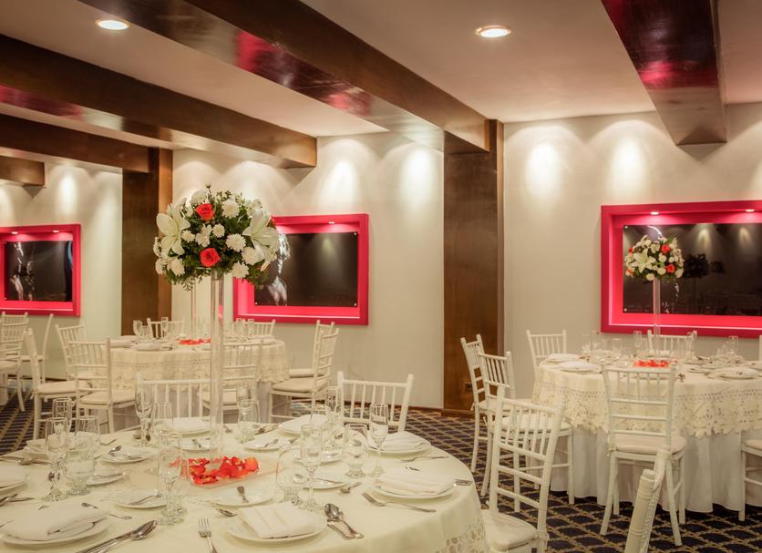 Banquet hall Photo