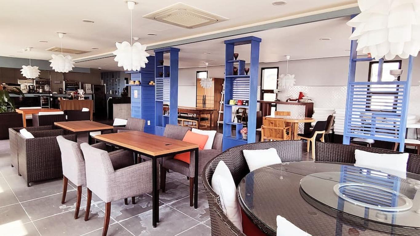 Seogwipo Dombe Resort