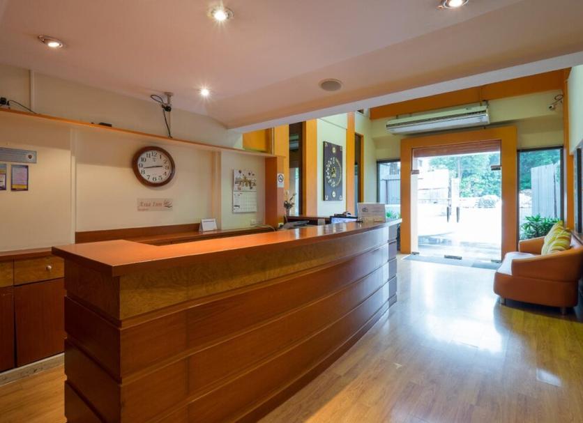 Front desk Photo