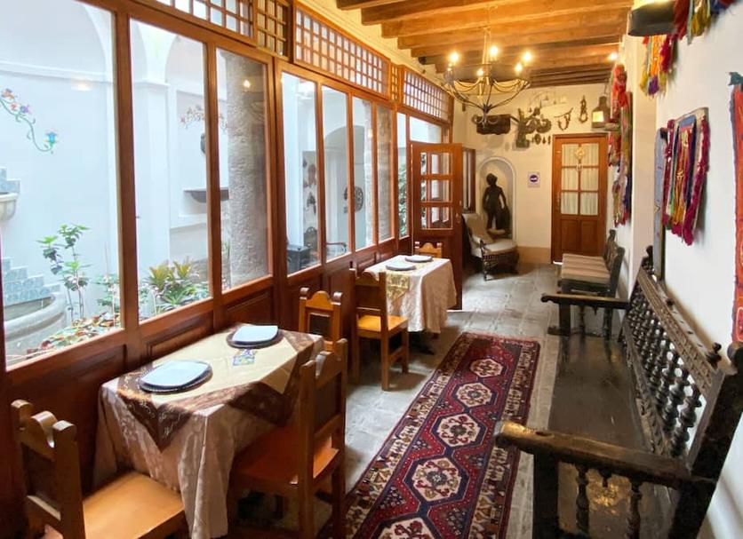 Restaurant Photo