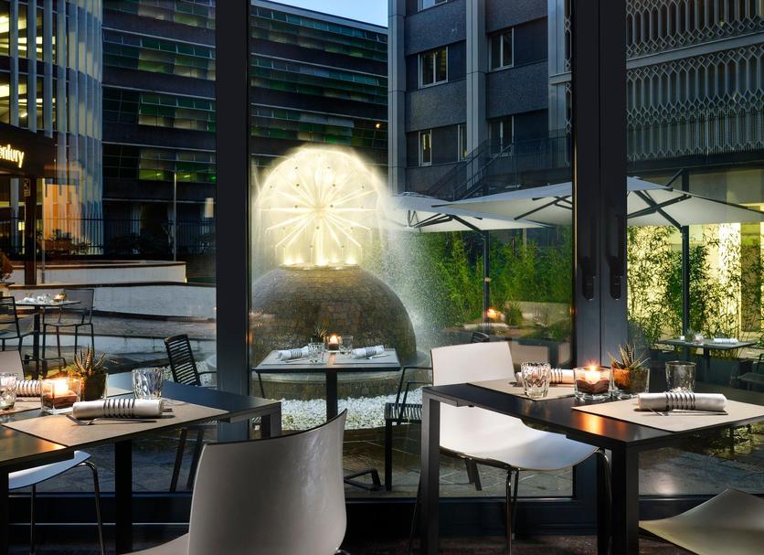 Restaurant Photo