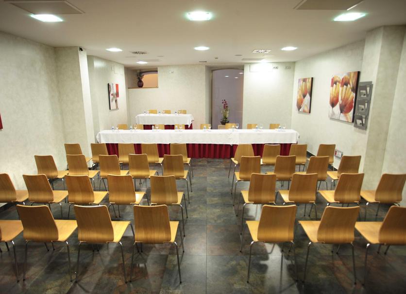 Conference room Photo