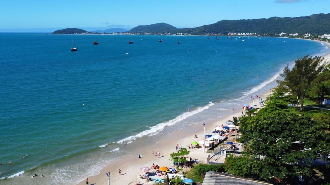 Regina Del Mare Residence Apartamentos completos para até 05 pessoas a 50 metros da praia