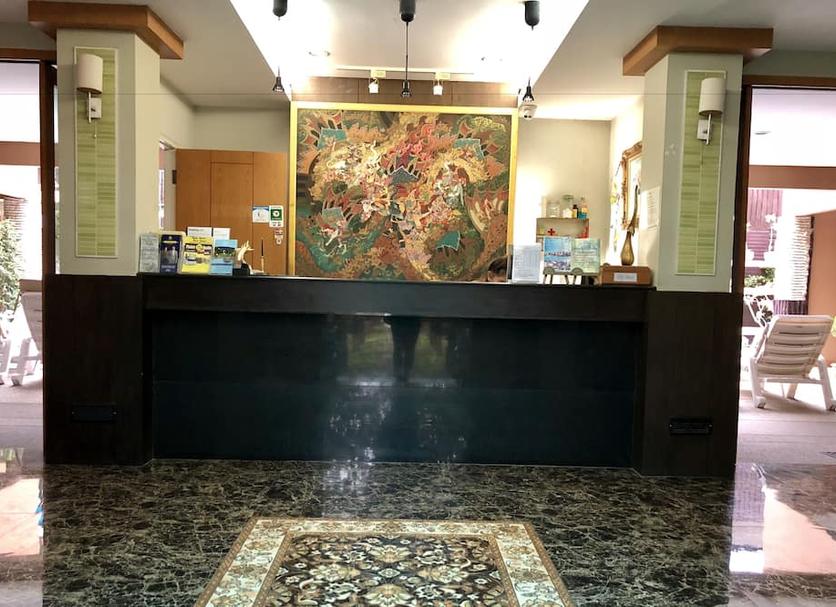 Front desk Photo
