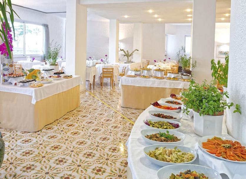 Buffet Photo