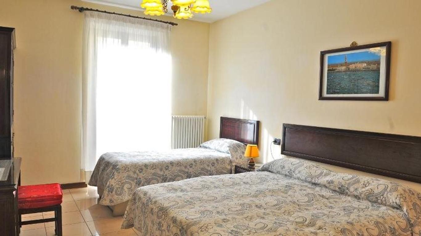 Hotel Cortina