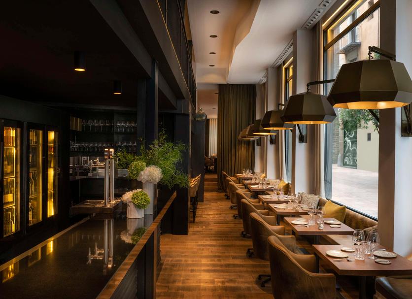 Restaurant Photo