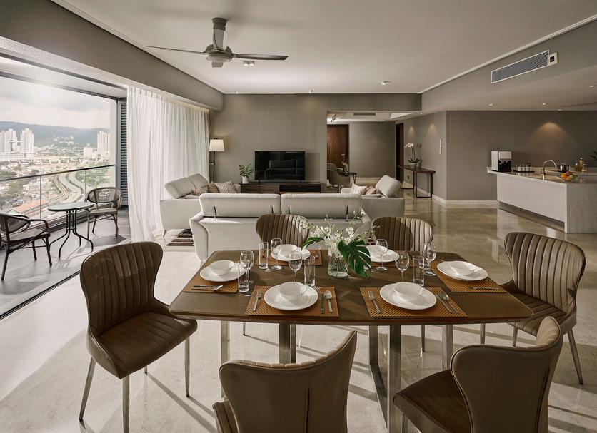 Dining room Photo