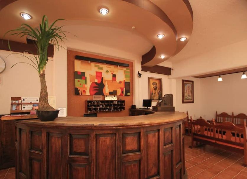 Front desk Photo