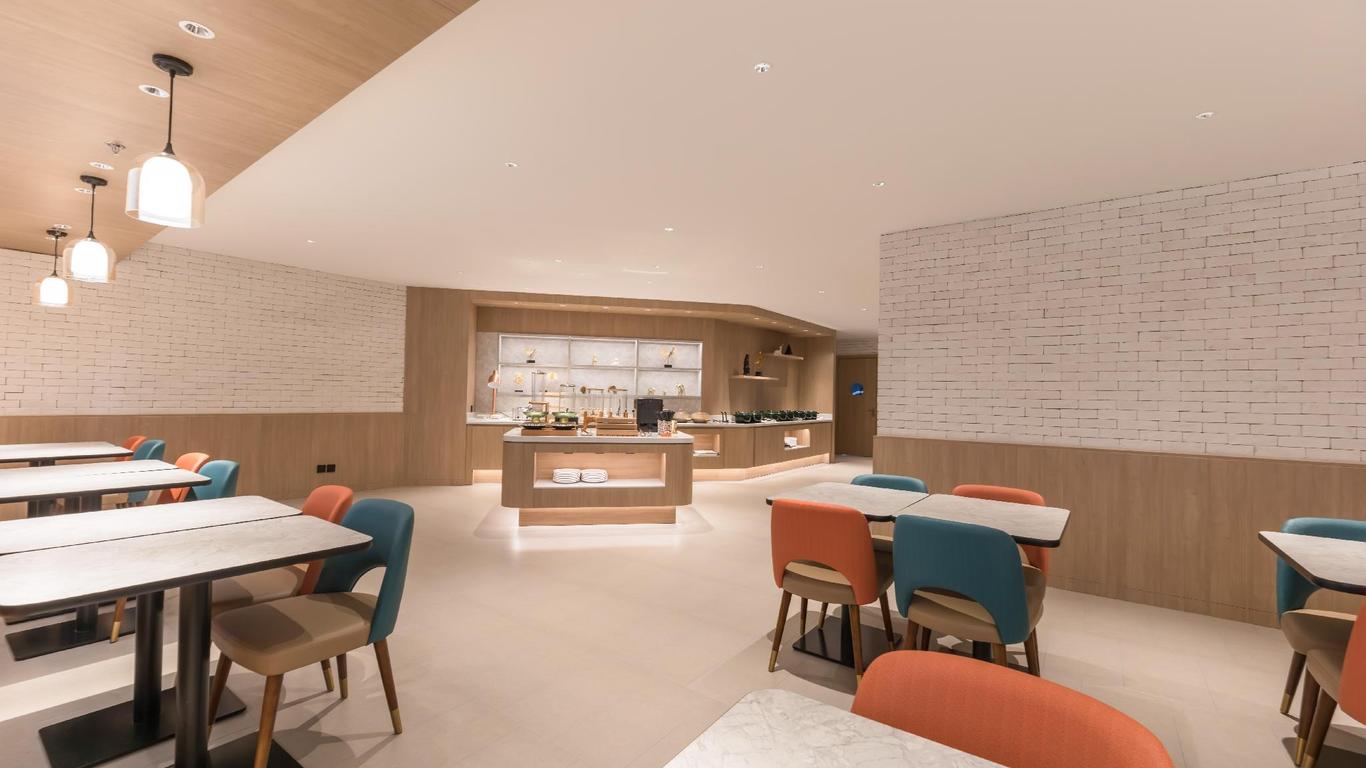 Hanting Hotel Nanjing Liuhe Xiongzhou Metro Station