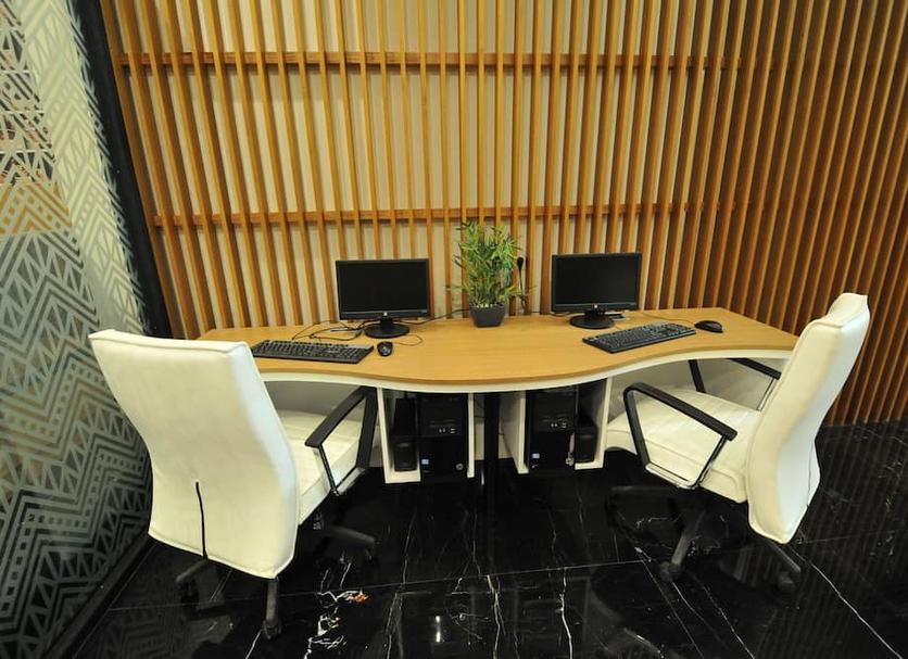 Business centre Photo