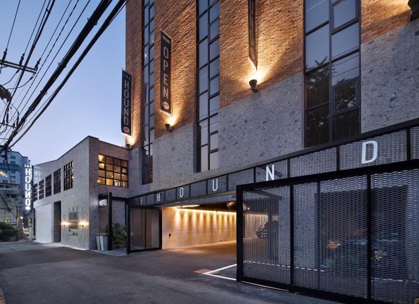 Building Photo