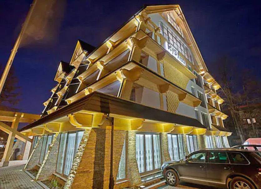 Building Photo
