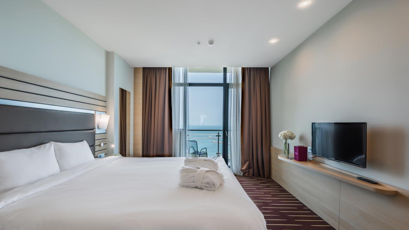 Mercure Sochi Centre
