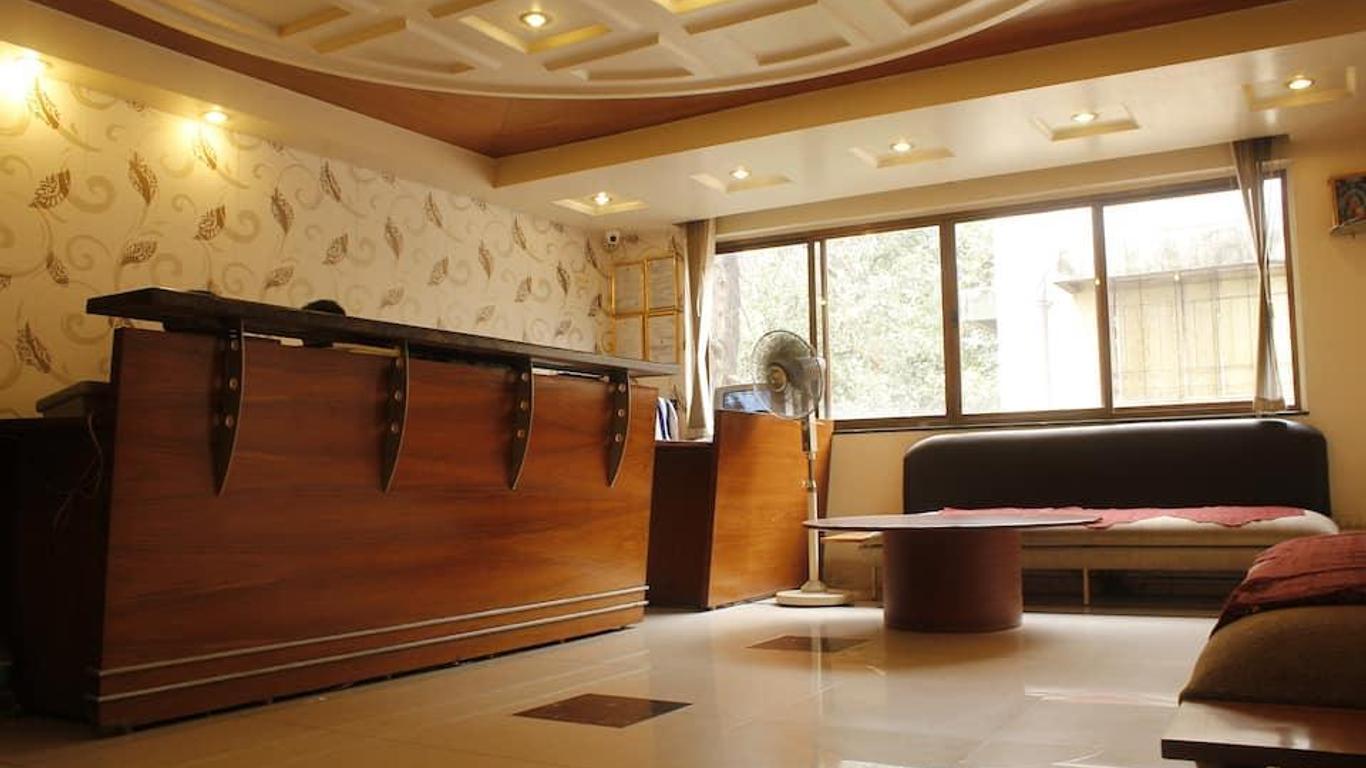 Hotel De Rajnigandha