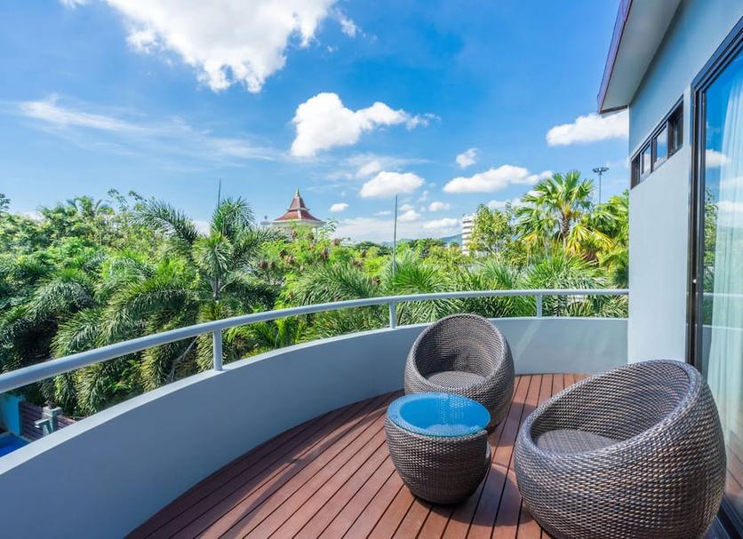 Balcony Photo