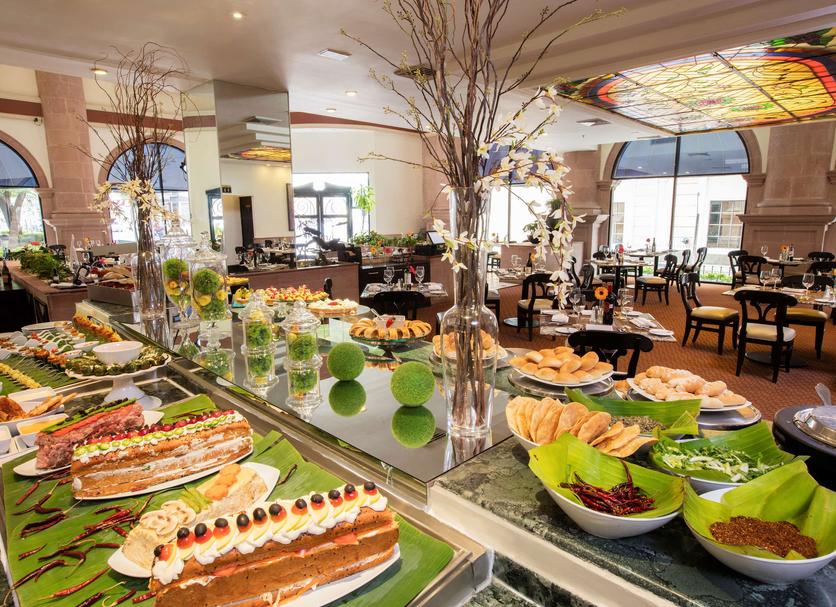 Buffet Photo