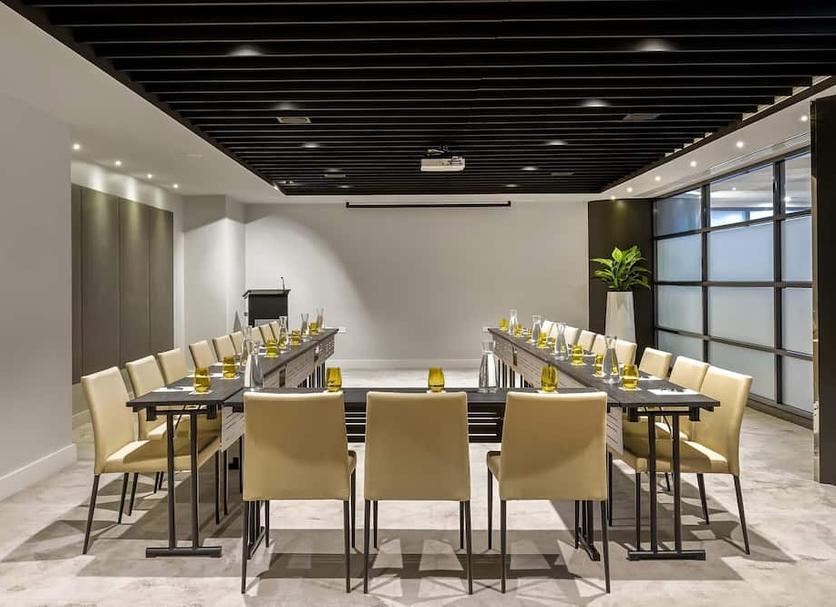 Conference room Photo