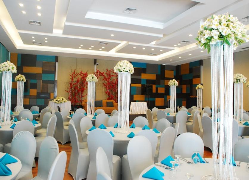 Banquet hall Photo
