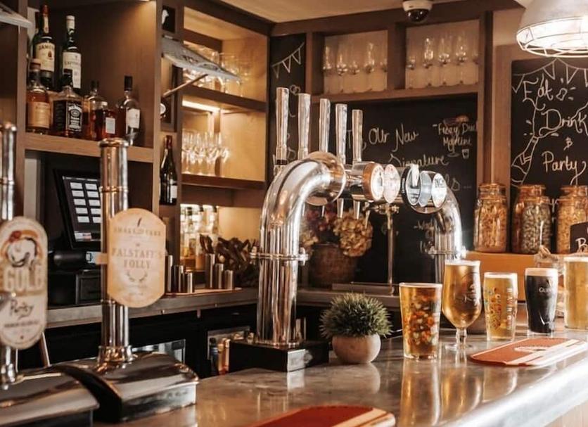 Bar Photo