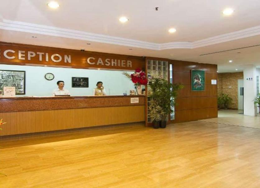 Front desk Photo