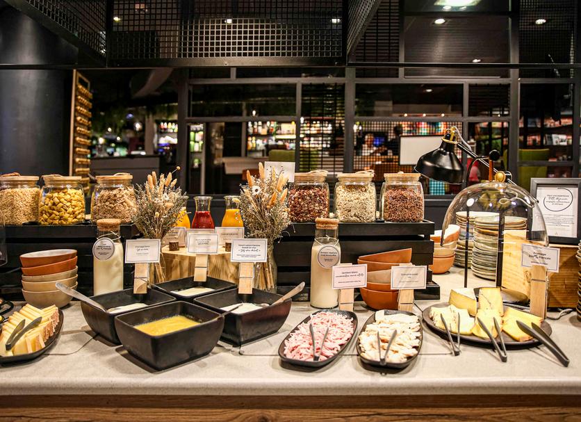 Buffet Photo