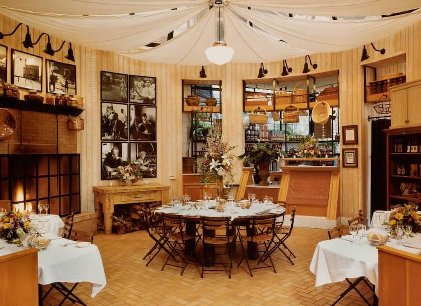 Restaurant Photo