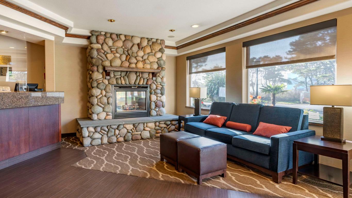 Comfort Inn & Suites