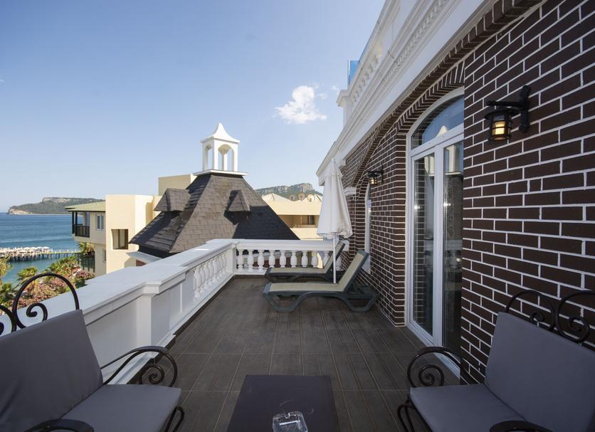 Balcony Photo