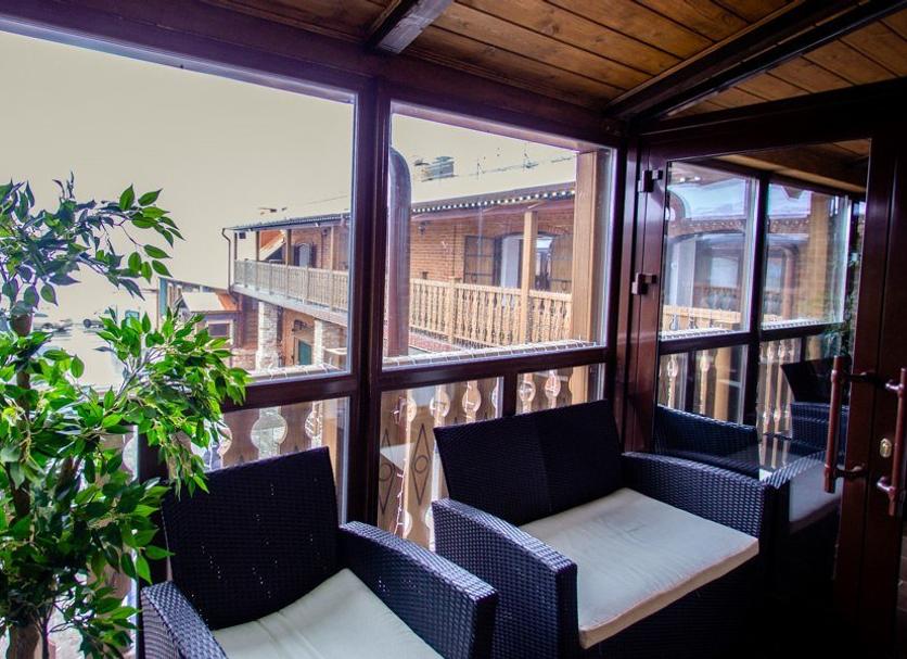 Balcony Photo