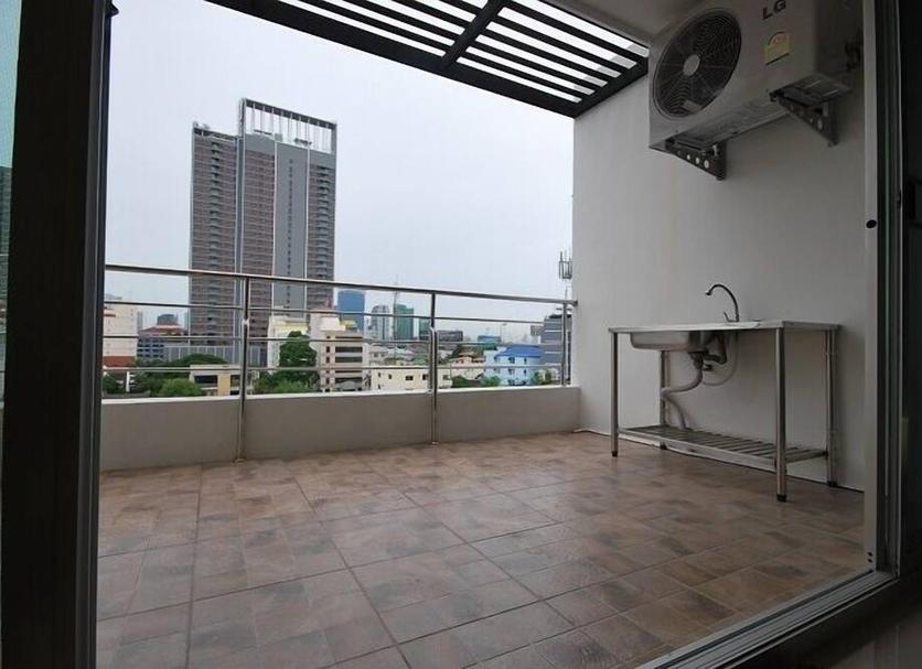 Balcony Photo