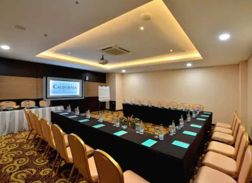 Conference room Photo