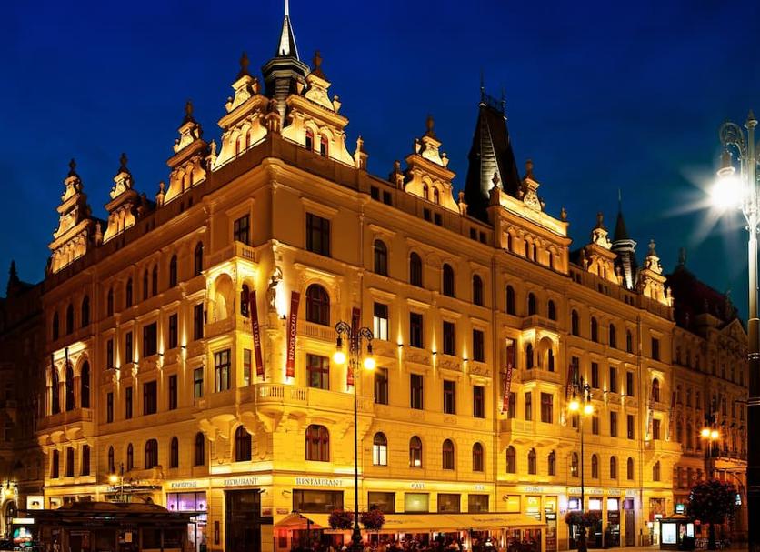 Building Photo