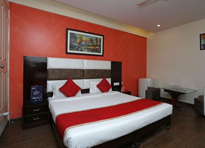 Bedroom Photo