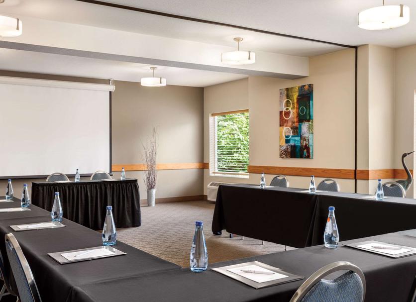Conference room Photo